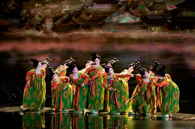 文藝創(chuàng)作的六重辯證關(guān)系 深入學(xué)習(xí)座談會精神的實踐指南
